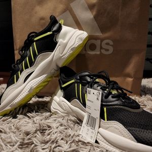 Adidas ozweego black